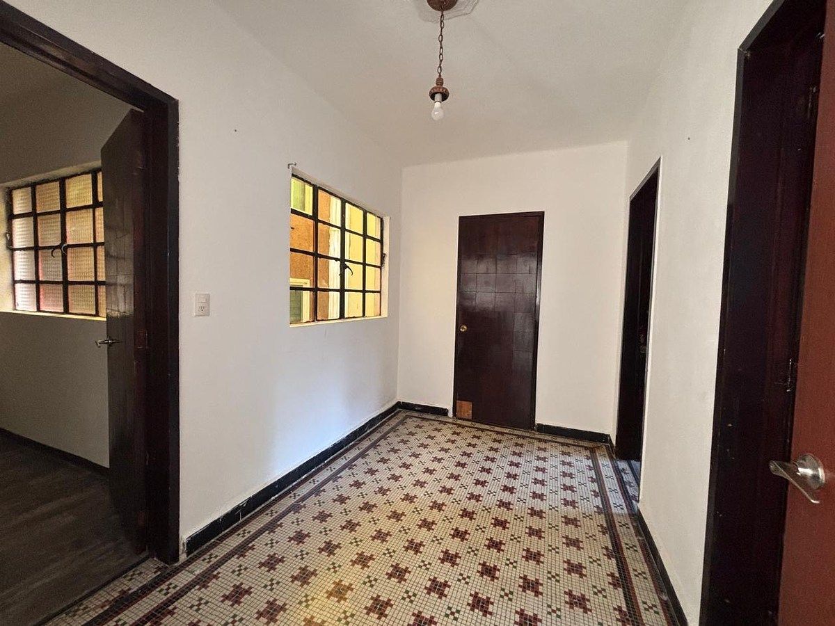 Casa con uso de suelo en San Miguel Chapultepec I Sección, Miguel Hidalgo, foto 3 de 19