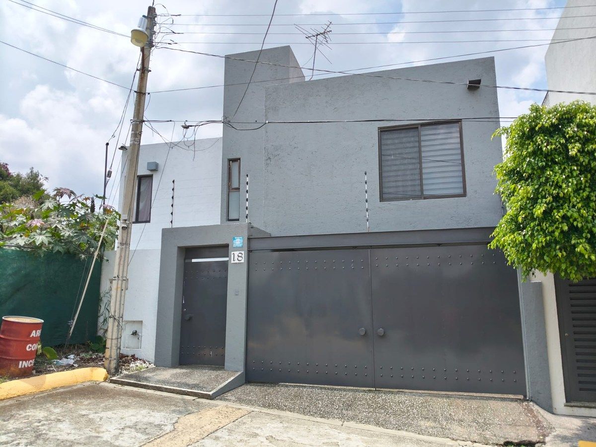 Casa en VENTA en LOMAS DE AHUATLAN, CUERNAVACA, foto 1 de 25