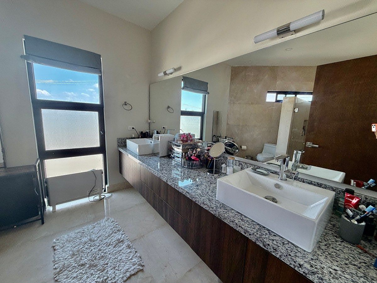 Casa em Casco Urbano, San Pedro Garza García, foto 14 de 19