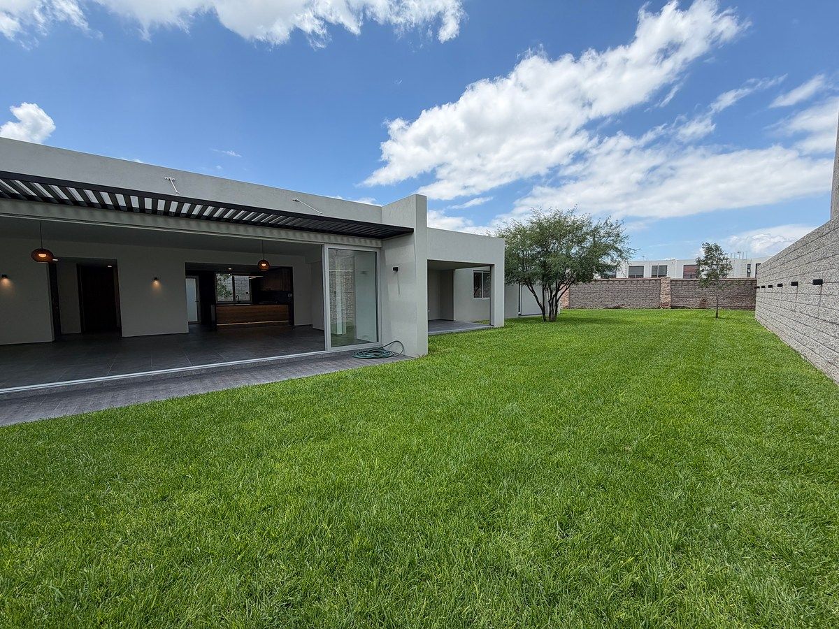 Casa en venta  de una planta Alquerias Pozos, foto 1 de 44
