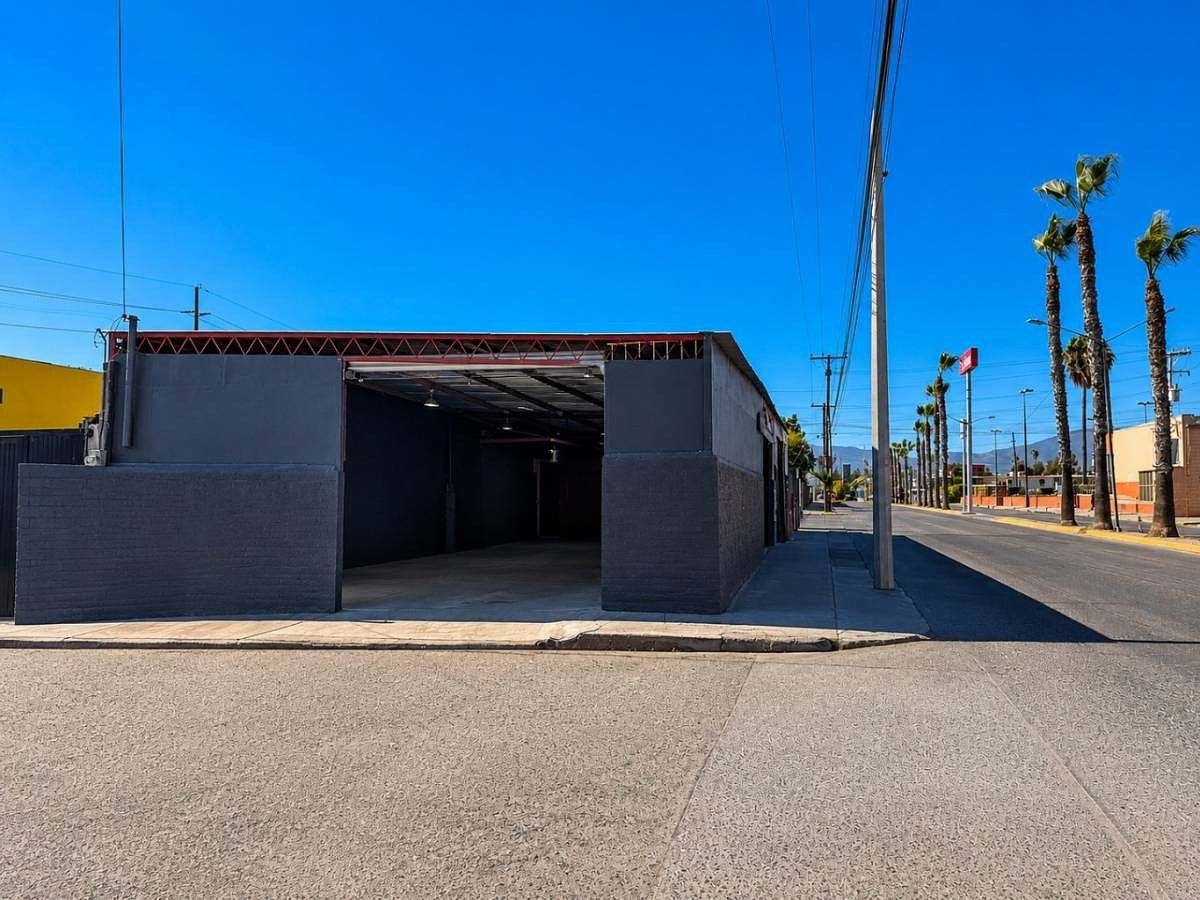 LOCAL COMERCIAL EN RENTA I ENSENADA BAJA CALIFORNIA, photo 1 of 7