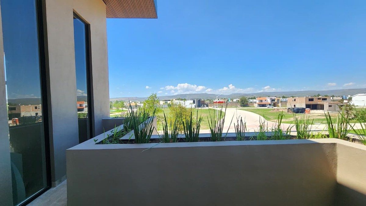 House in Las Privanzas, Durango, photo 9 of 39