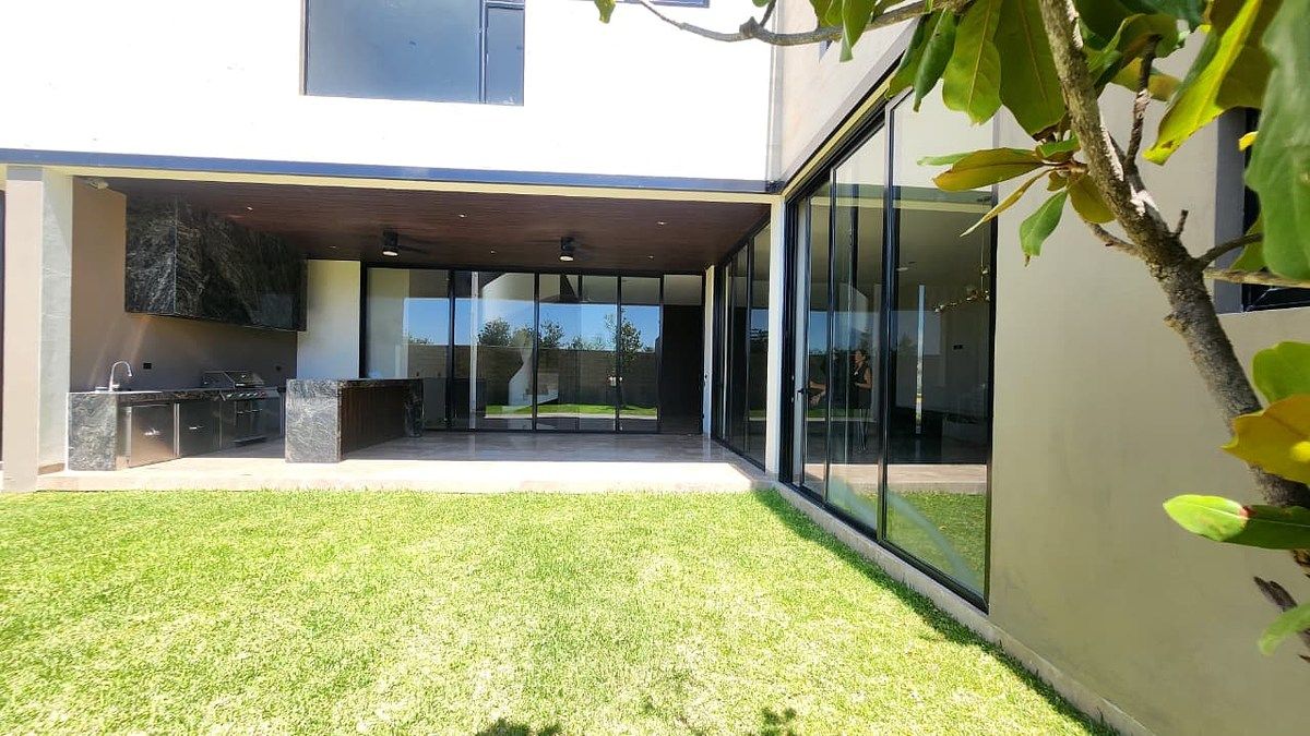 House in Las Privanzas, Durango, photo 32 of 39