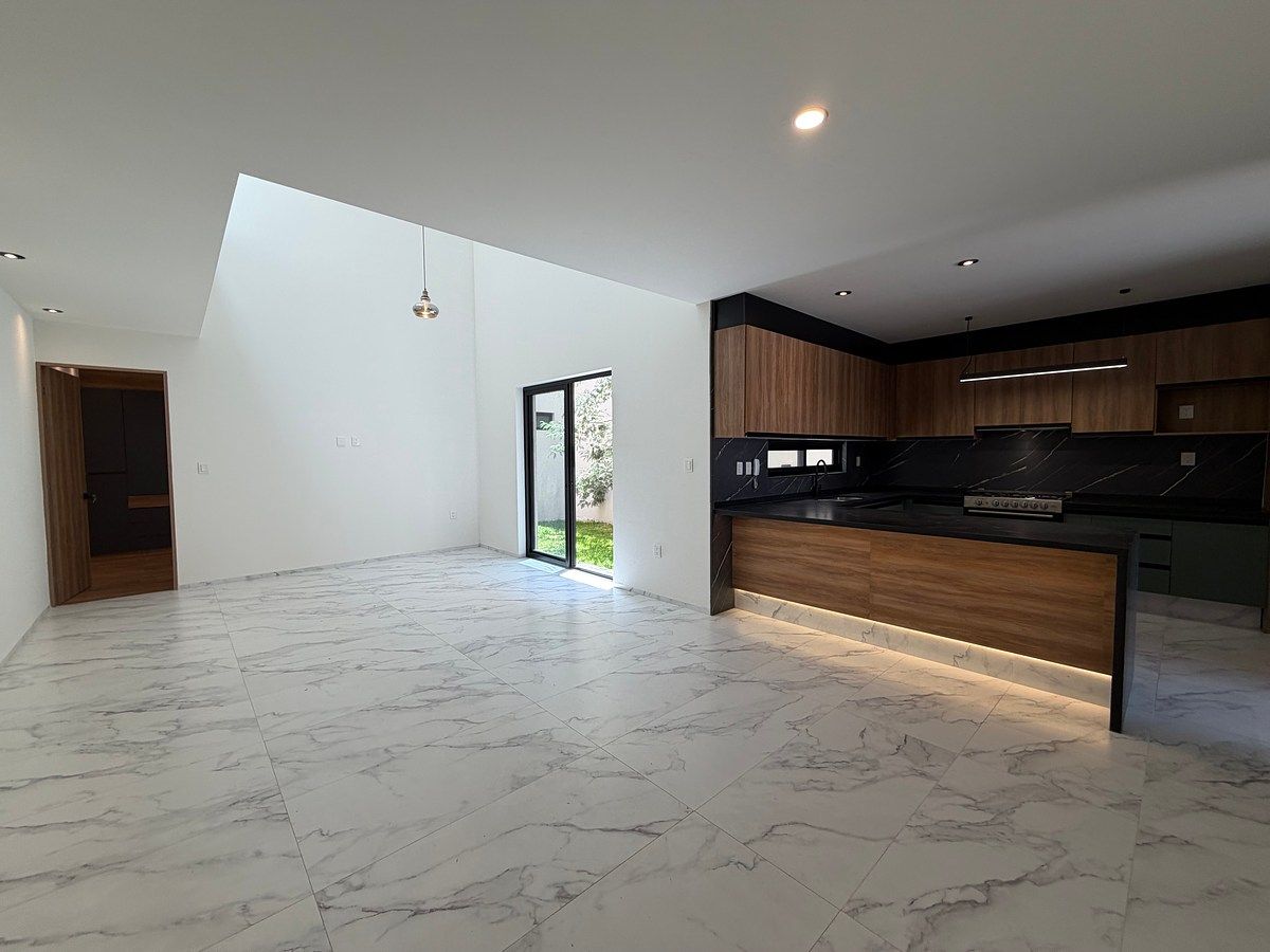 Casa en venta Frac Alto Lago, foto 1 de 27