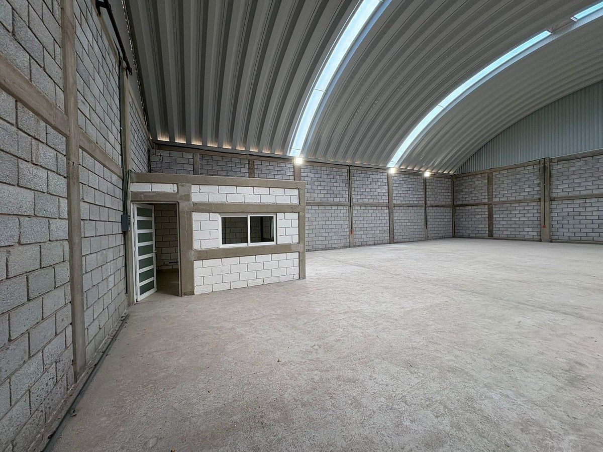 Commercial Storage Unit in Los Ángeles, Corregidora, photo 7 of 18