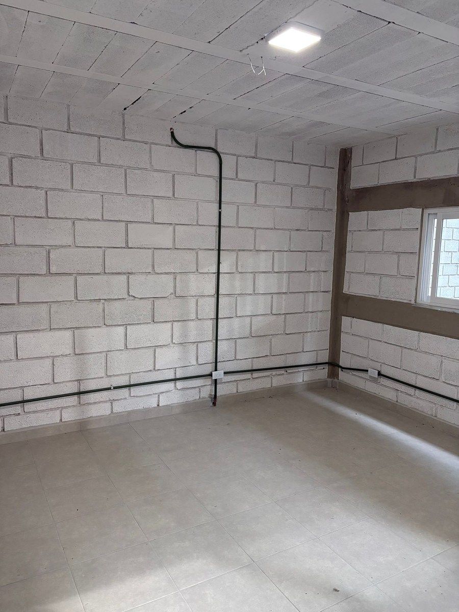 Commercial Storage Unit in Los Ángeles, Corregidora, photo 14 of 18