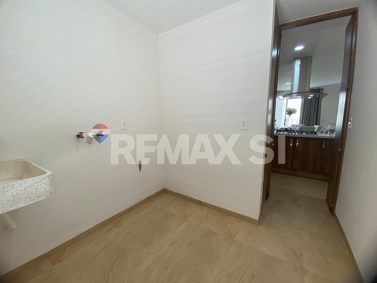 Casa em Zákia, El Marqués, foto 6 de 32