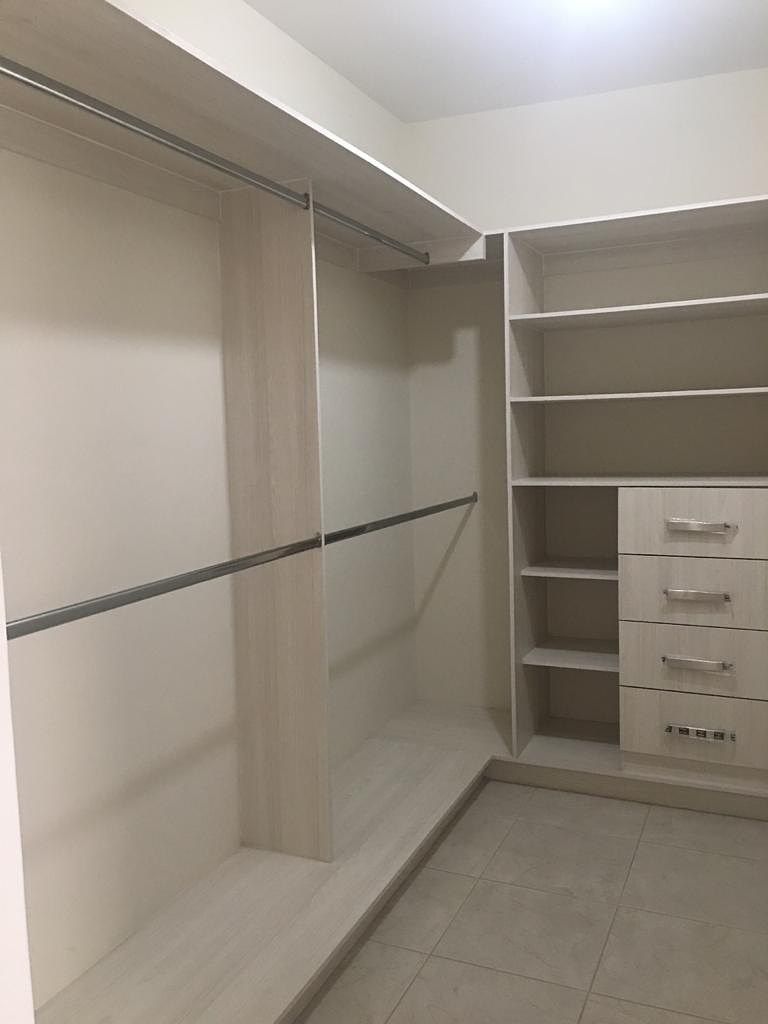 Vestidor, photo 10 of 21