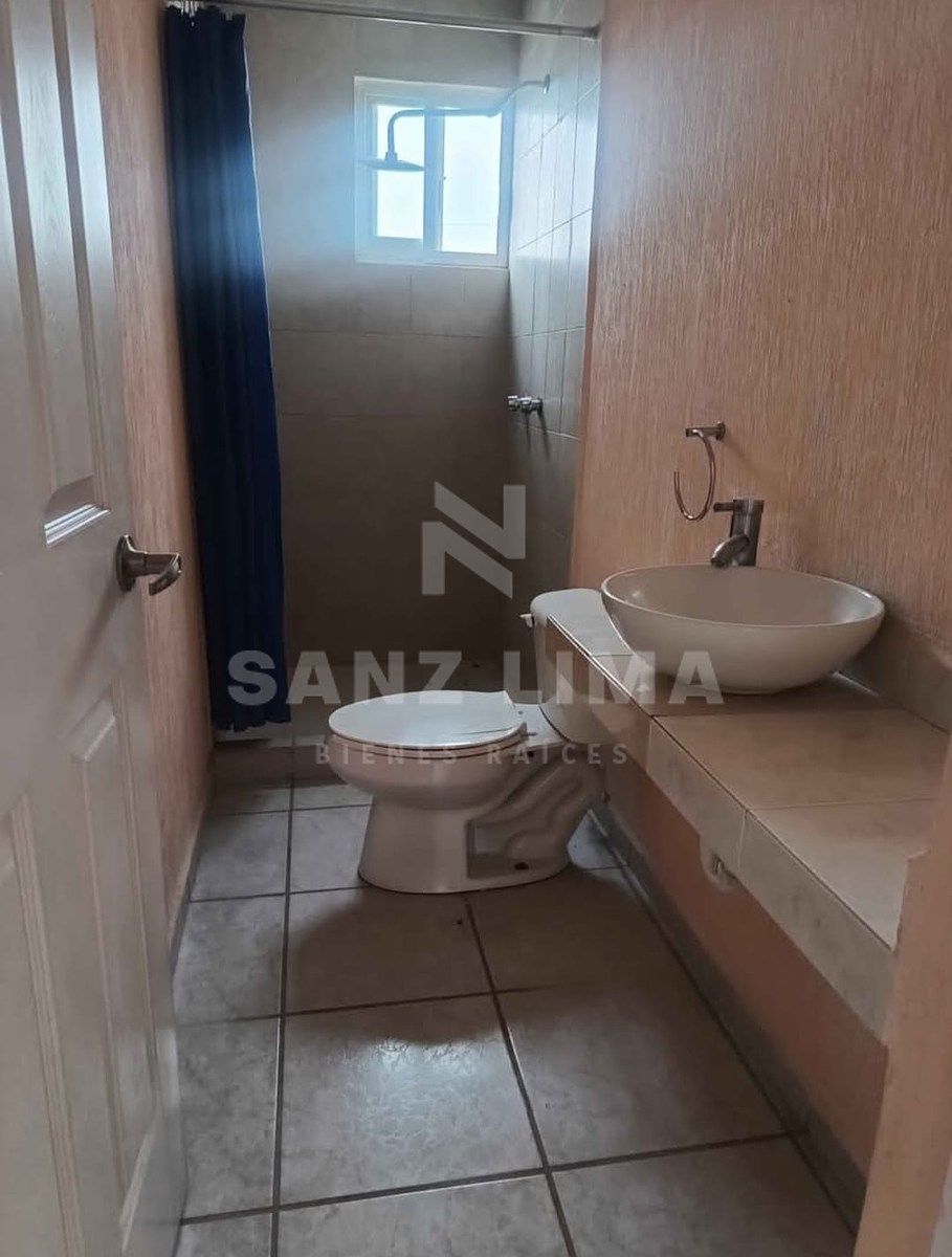 Casa em condomínio fechado em Praderas de Santa Lucía, Celaya, foto 9 de 15