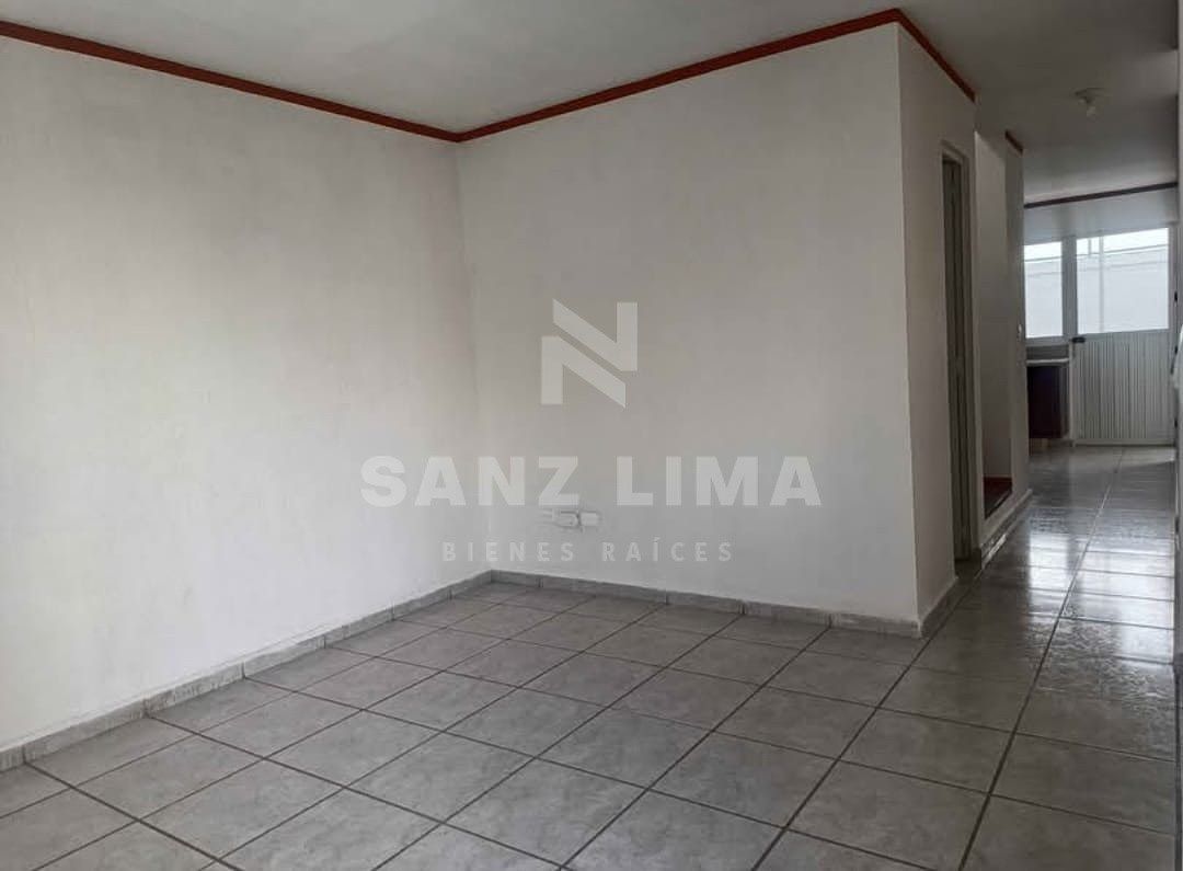 Casa em condomínio fechado em Praderas de Santa Lucía, Celaya, foto 3 de 15