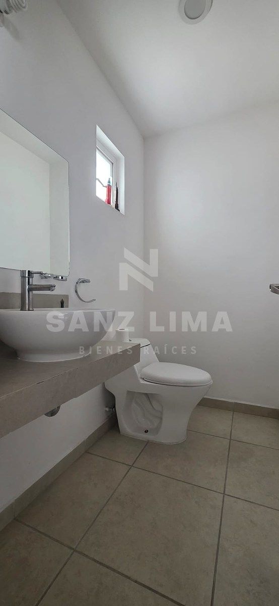 Casa em condomínio fechado em Residencial Puerta de Piedra, Celaya, foto 5 de 18