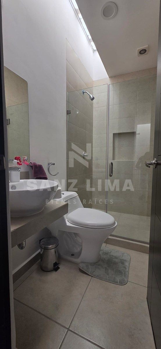 Casa em condomínio fechado em Residencial Puerta de Piedra, Celaya, foto 11 de 18