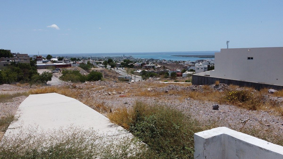 Terreno en Paseos del Cortes, La Paz, foto 10 de 15