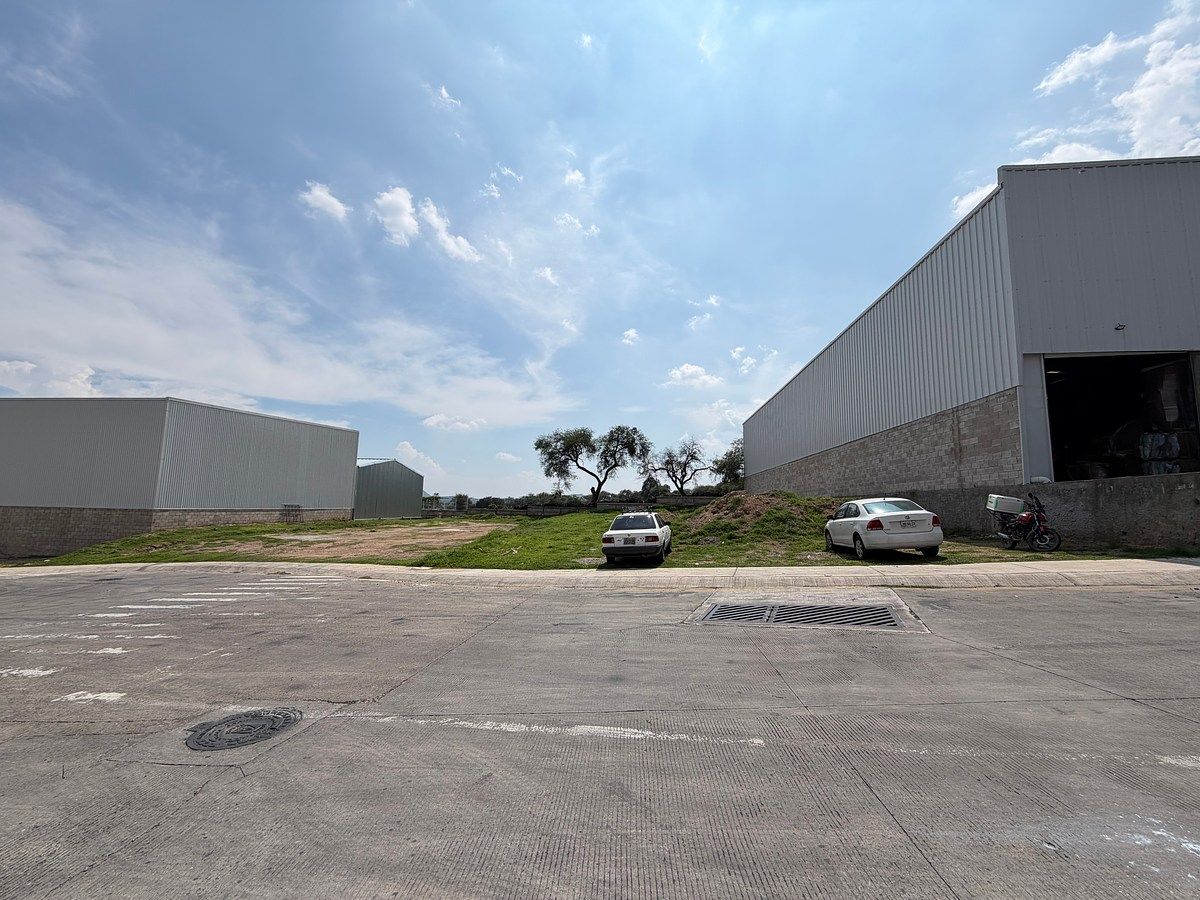 Industrial Lot in Santa Cruz de las Flores, Tlajomulco de Zúñiga, photo 4 of 17