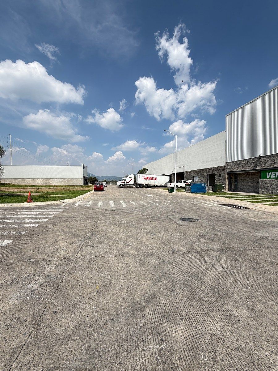 Industrial Lot in Santa Cruz de las Flores, Tlajomulco de Zúñiga, photo 7 of 17