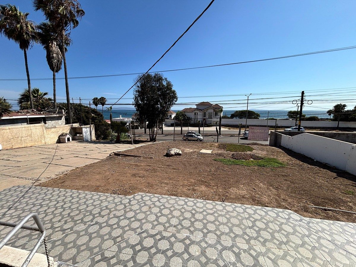 VENTA DE TERRENO DE 2,200 m² EN EL SAUZAL, ENSENADA B.C., foto 1 de 17