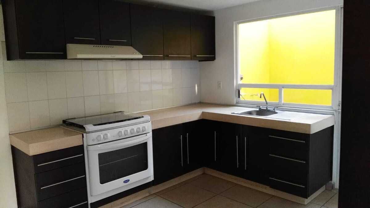 Casa en Santa María Magdalena Ocotitlán, Metepec, foto 9 de 29