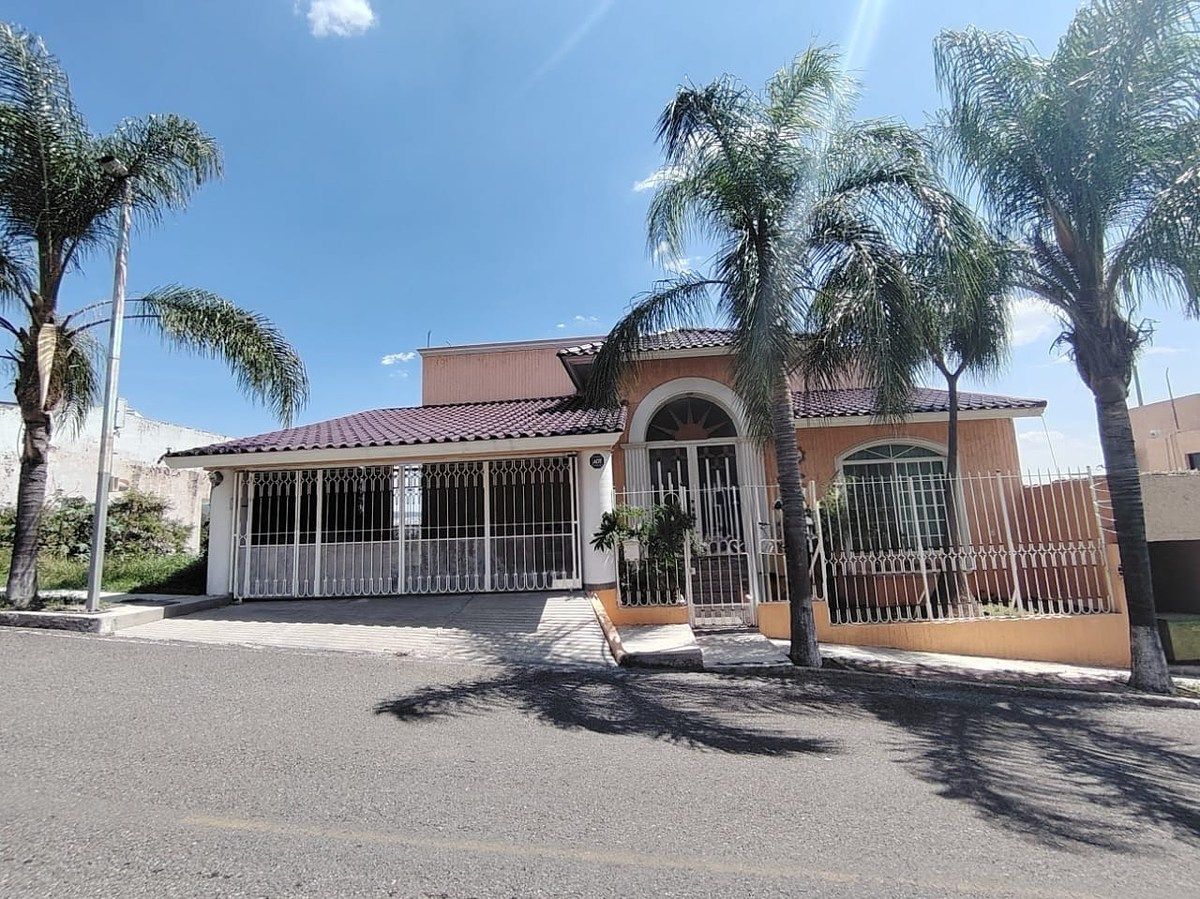 Casa en renta en Loma Dorada, foto 1 de 30