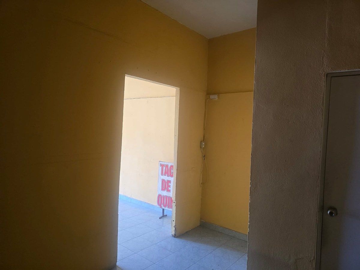 Local comercial en 15 de Mayo, Guadalupe, foto 3 de 6