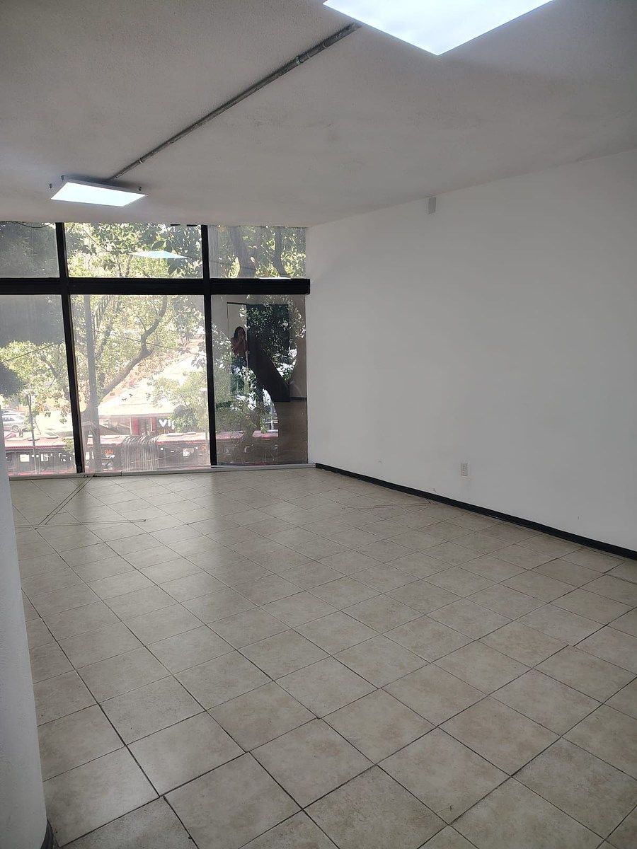 Escritório de 62m2 acondicionado no sul de Roma, foto 1 de 7