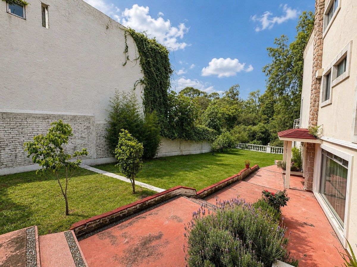 Lot in Lomas Altas, Miguel Hidalgo, photo 2 of 10