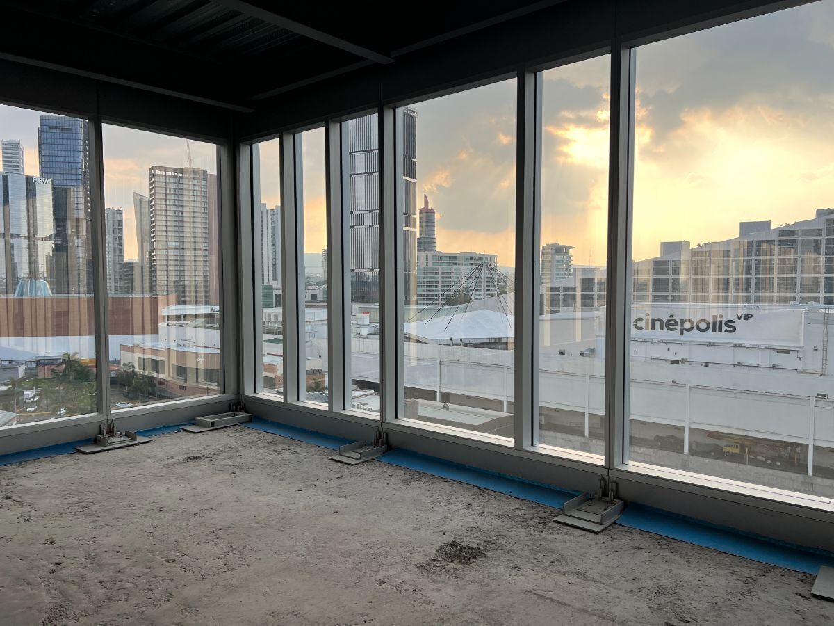 Sala Comercial em Puerta de Hierro, Zapopan, foto 15 de 40