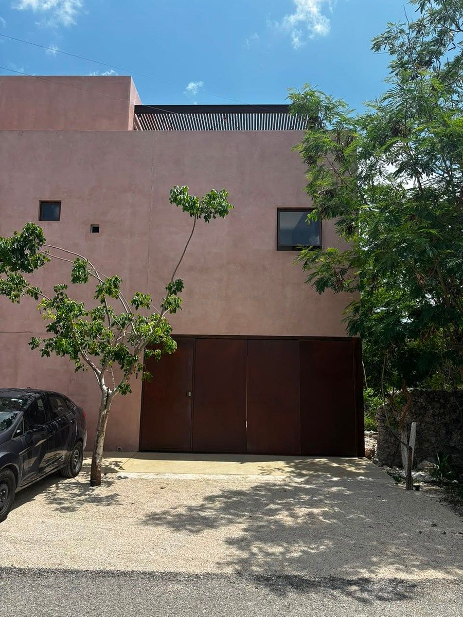 EXCELENTE DEPARTAMENTO EN RENTA EN TEMOZON NORTE, foto 1 de 9