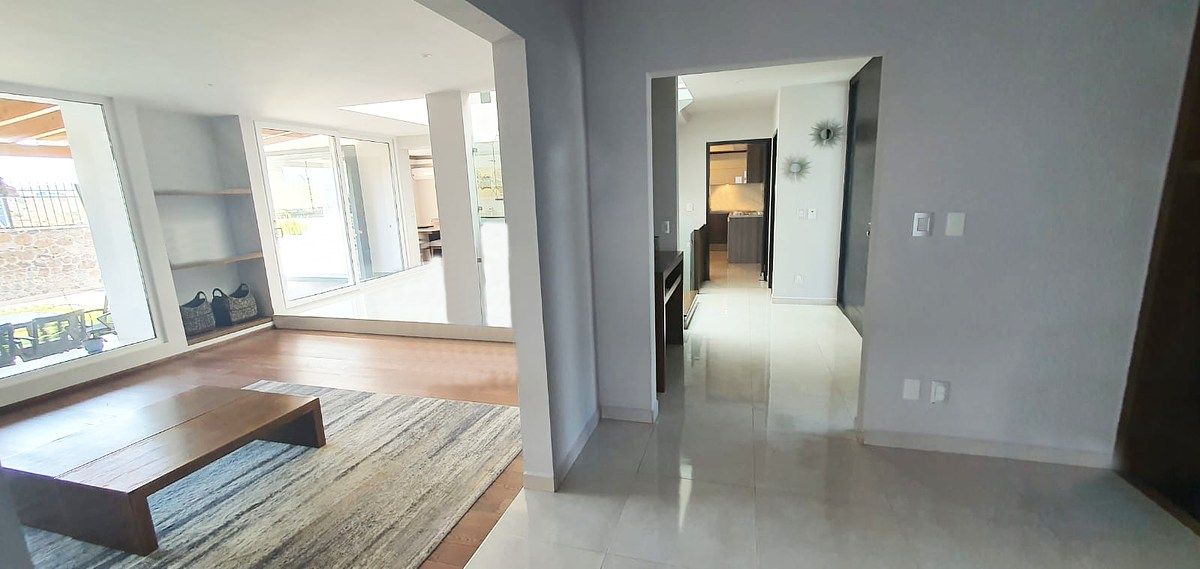 Casa em Lomas del Campanario III, Querétaro, foto 5 de 17