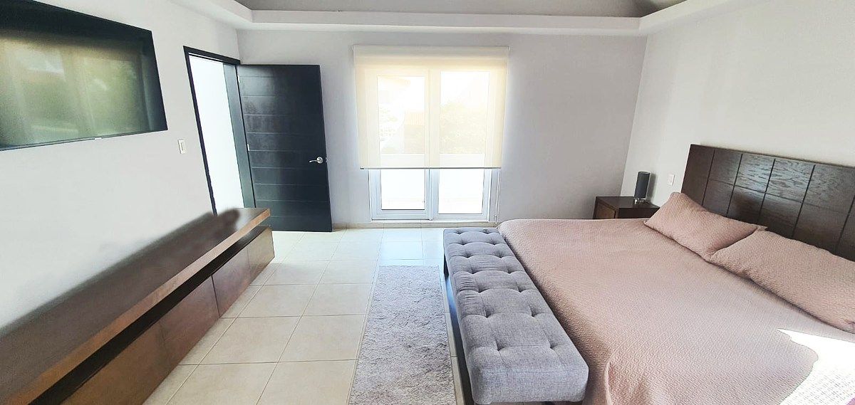Casa em Lomas del Campanario III, Querétaro, foto 12 de 17