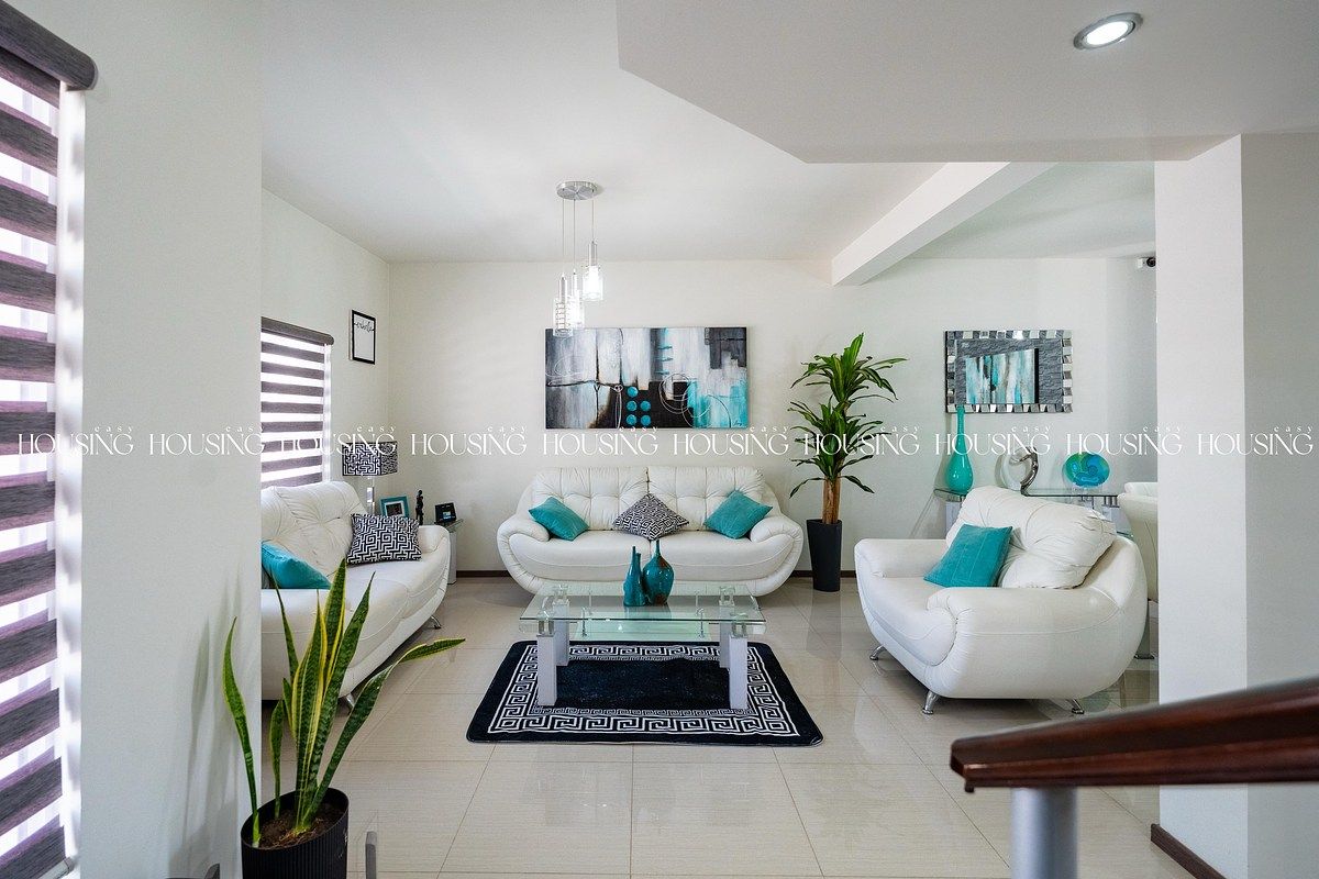CASA EN VENTA ZONA REJON FRENTE A ALSUPER, foto 1 de 18