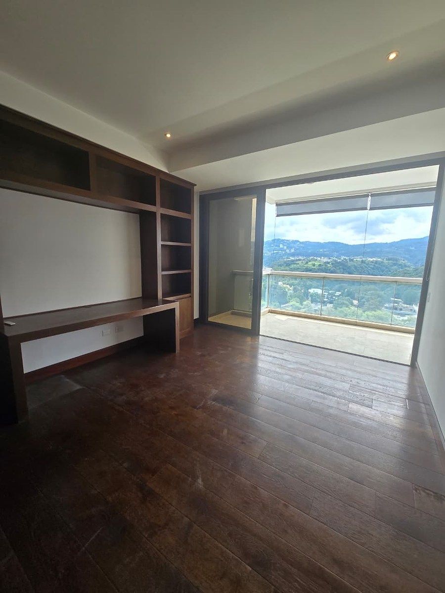 APARTAMENTO EN VENTA O RENTA , ZONA 14 - Image 2