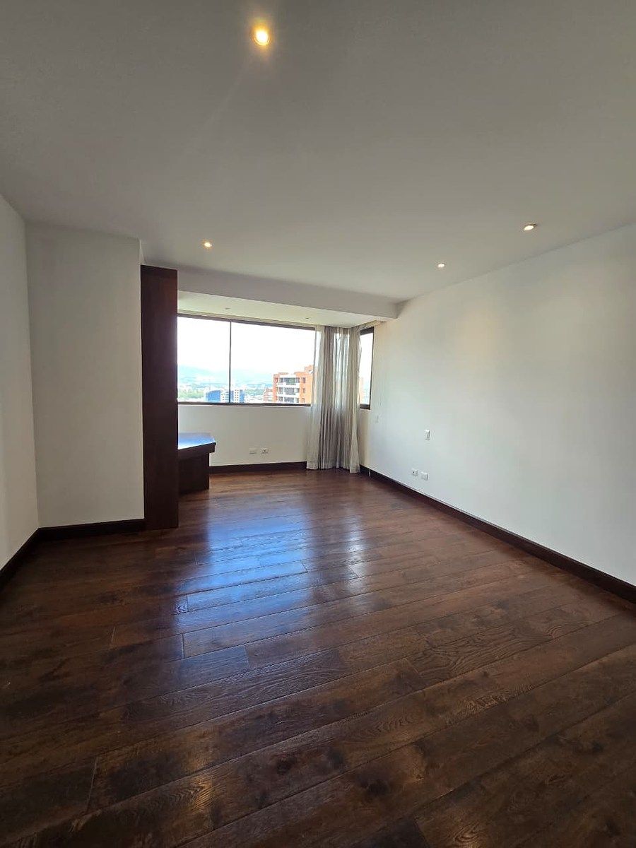 Apartamento en Zona 14, Guatemala, foto 10 de 26