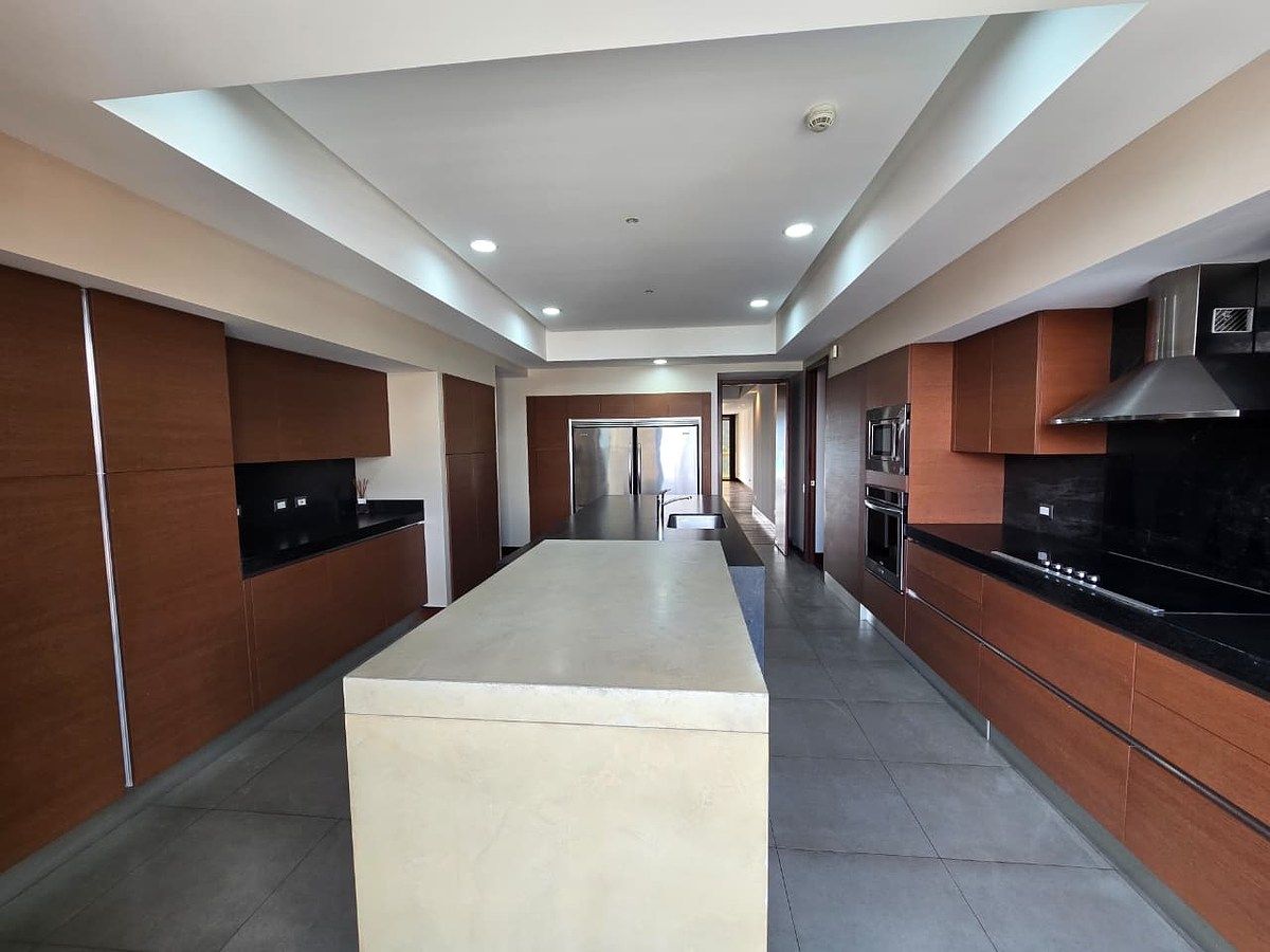 Apartamento en Zona 14, Guatemala, foto 12 de 26