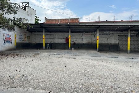En Renta Terreno Comercial en Carretera a Villaflores !!