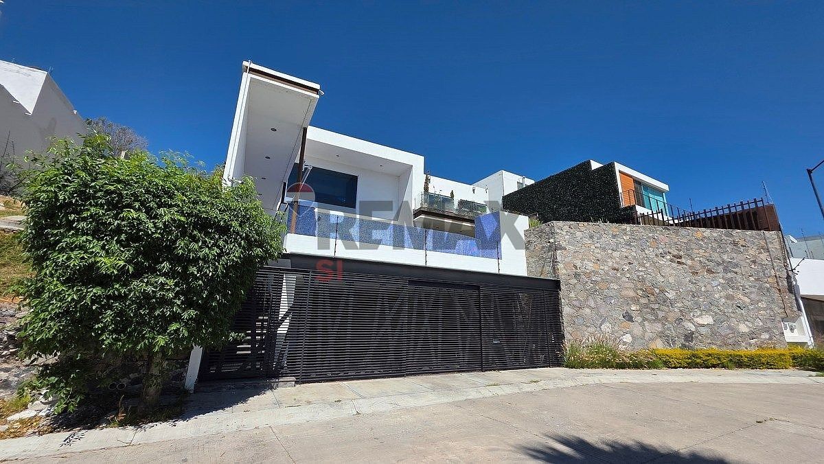 CASA VENTA REAL DE JURIQUILLA, foto 1 de 25