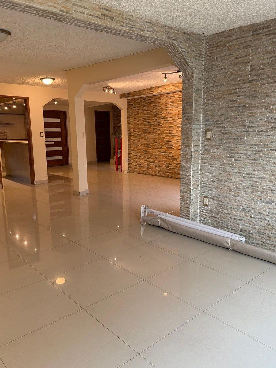 Casa em Villa de las Flores 1a Sección (Unidad Coacalco), Coacalco de Berriozábal, foto 5 de 24