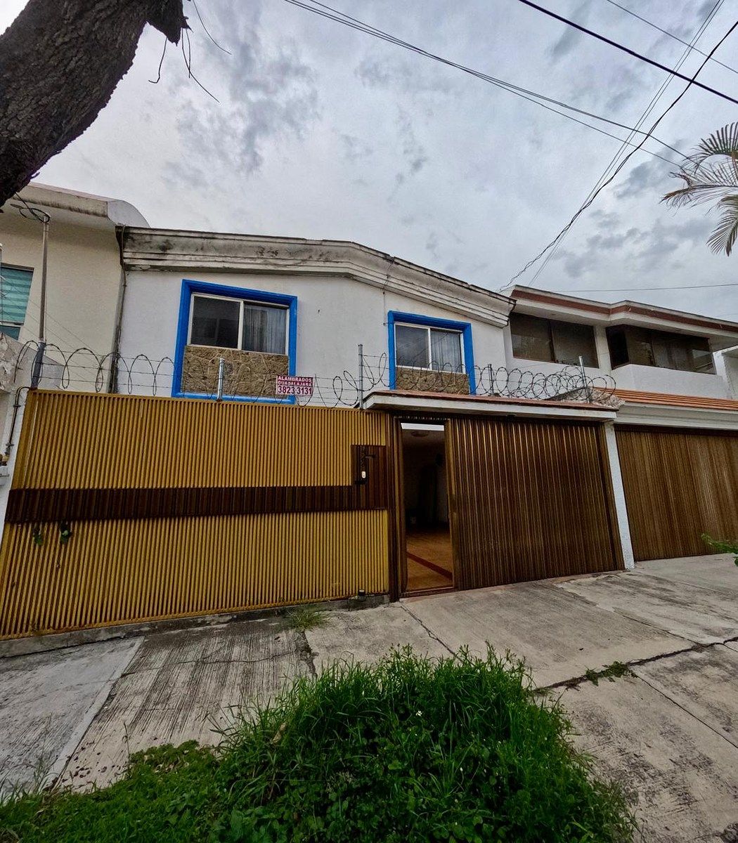 Casa em Camino Real, Zapopan, foto 2 de 23