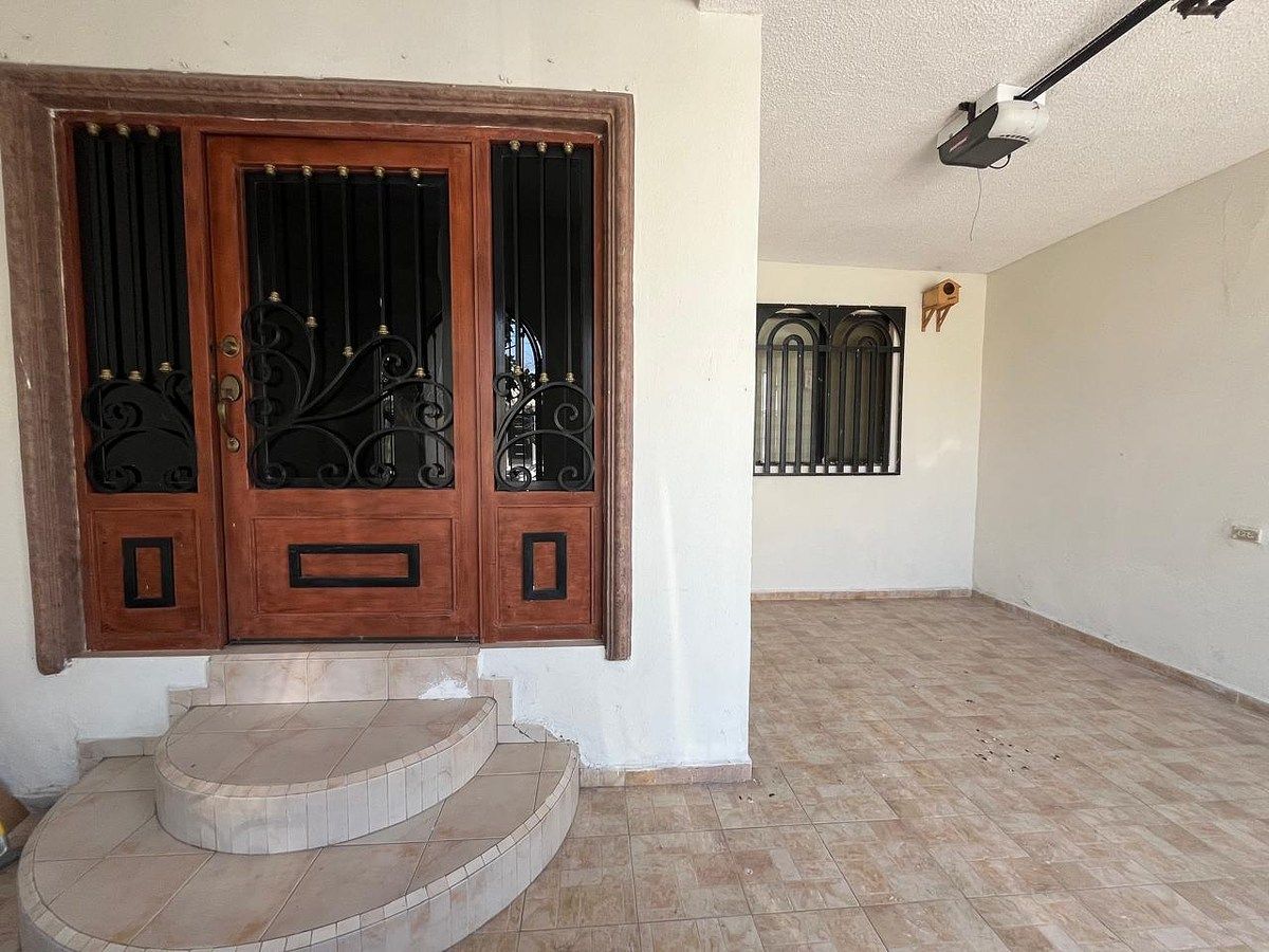 Casa em Jardines de Anáhuac Sector 1, San Nicolás de los Garza, foto 2 de 15