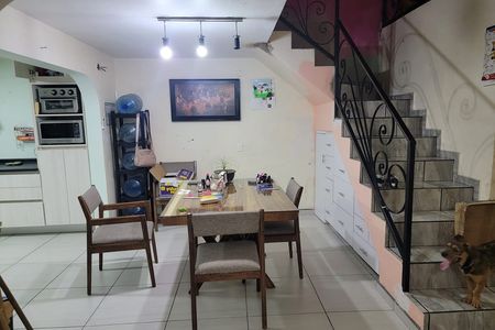 Casa en venta a unos minutos de Terraza Oblatos, Guadalajara