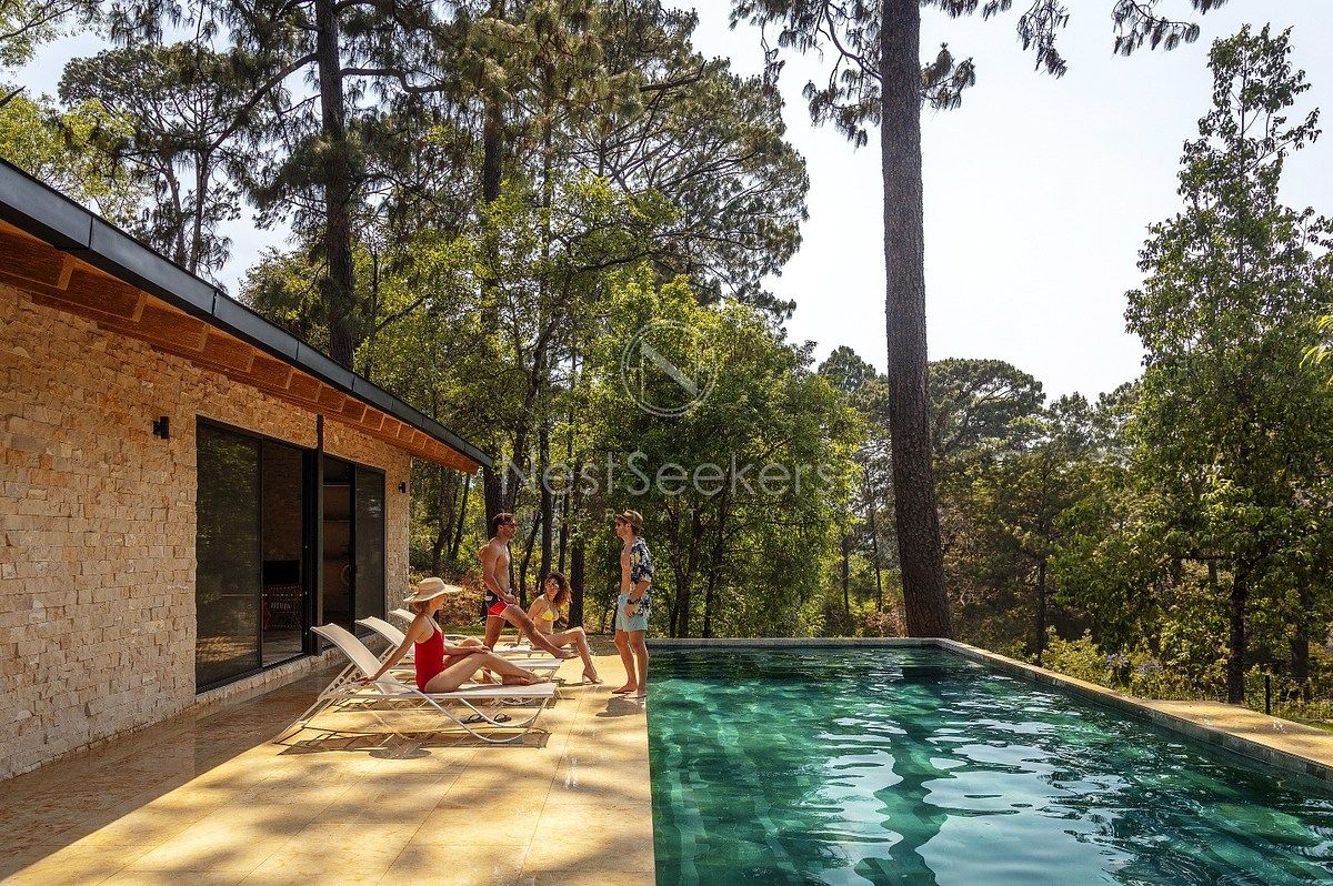 House in Gated Community in Avándaro, Valle de Bravo, photo 16 of 26