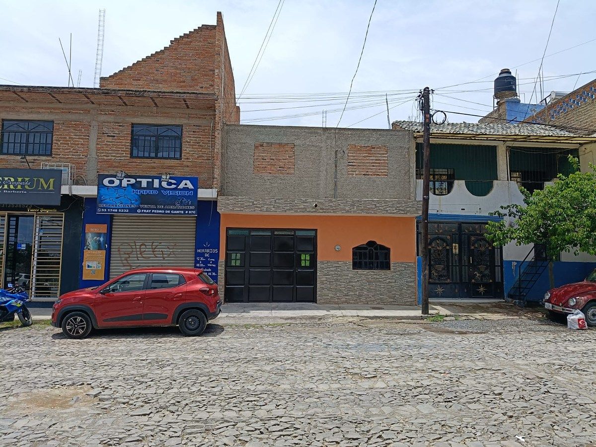 Casa à venda, foto 1 de 12