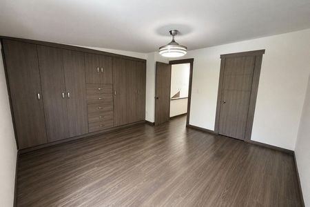 TOWNHOUSE EN RENTA EN LA DEL VALLE