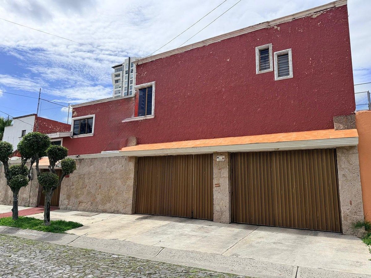 Casa em La Estancia, Zapopan, foto 2 de 52