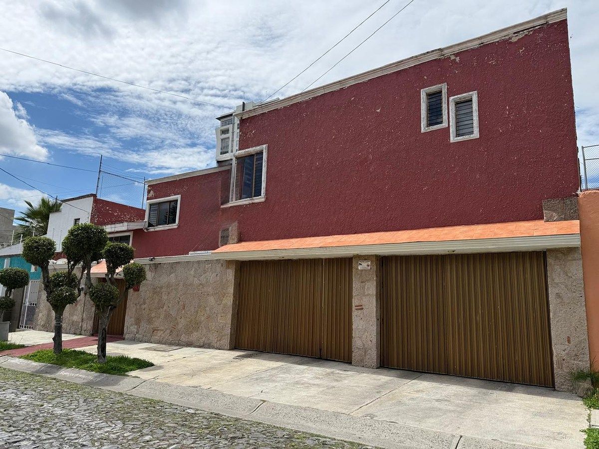 Casa em La Estancia, Zapopan, foto 3 de 52