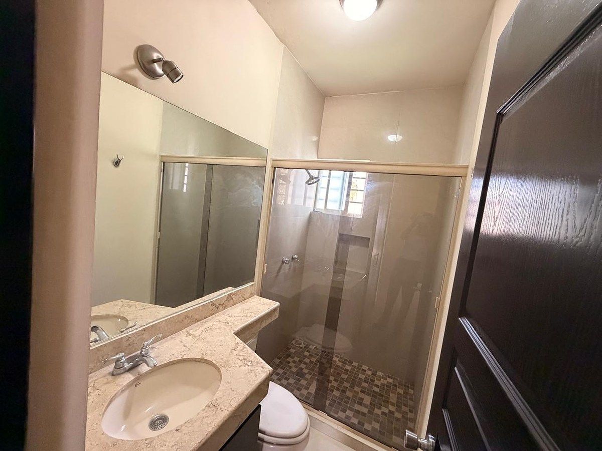House in Cumbres Elite 8vo Sector, Monterrey, photo 14 of 18