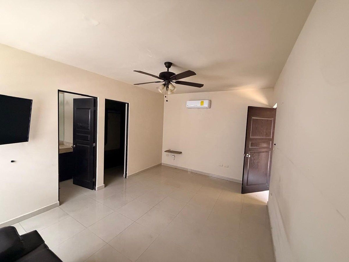 House in Cumbres Elite 8vo Sector, Monterrey, photo 13 of 18