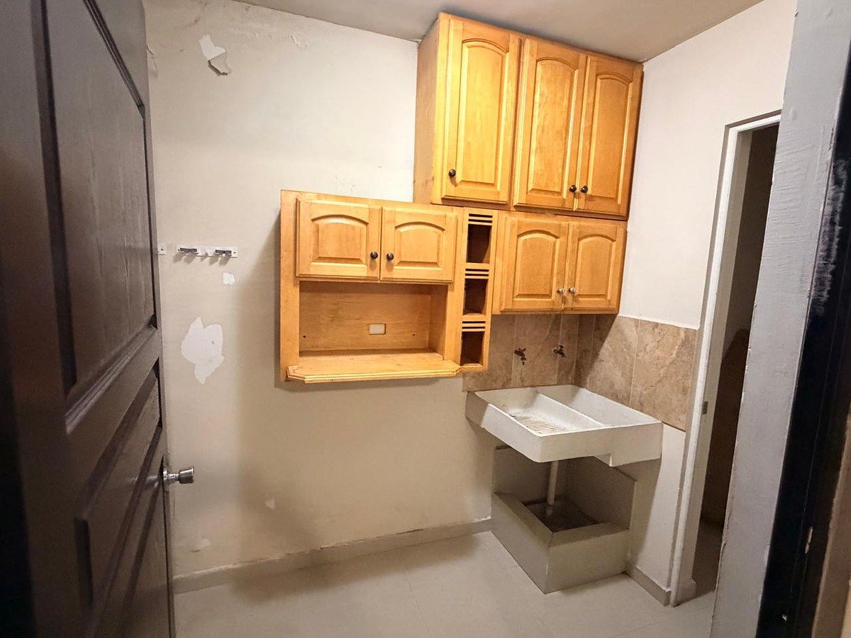 House in Cumbres Elite 8vo Sector, Monterrey, photo 16 of 18
