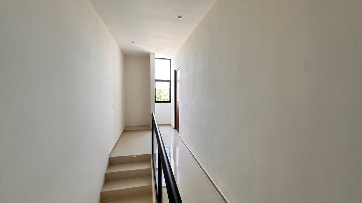 Pasillo Distribuidor, foto 10 de 18