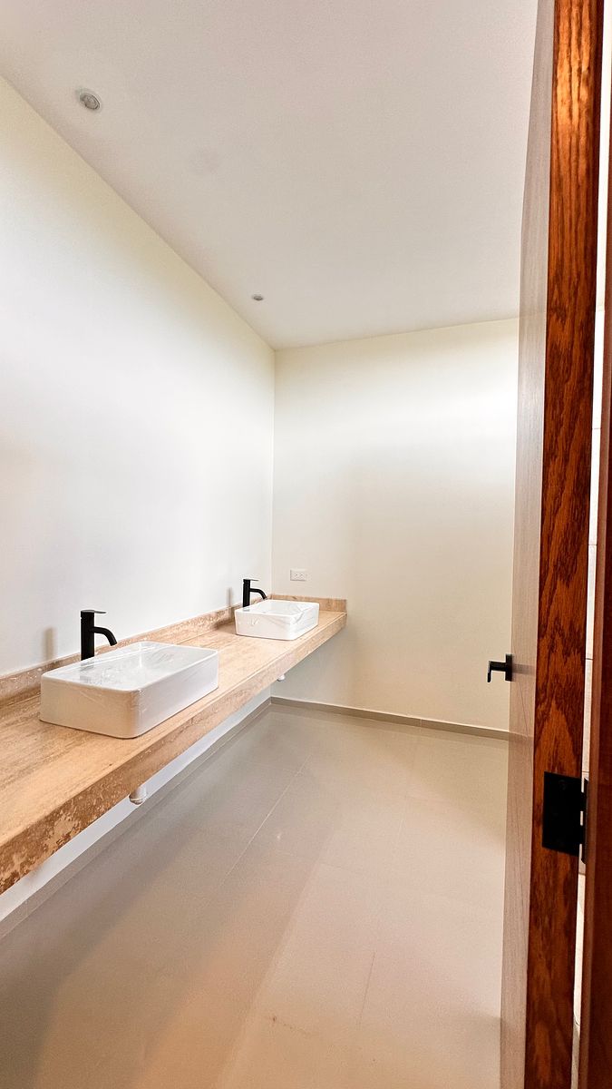 Baño Recámara Principal, foto 15 de 18