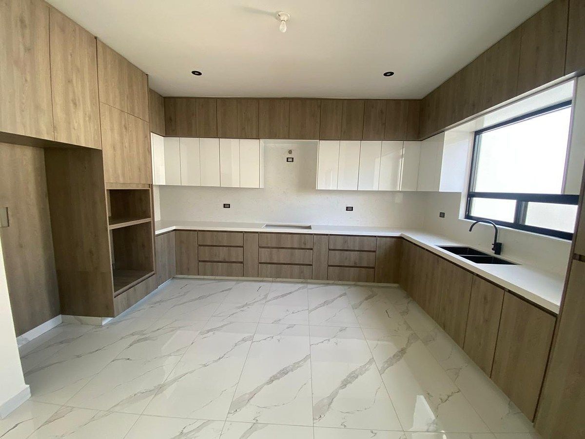 Casa em Amorada Privada Residencial, Santiago, foto 7 de 28